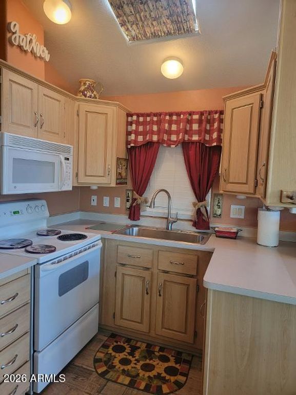 501 E PUEBLO DEL SOL -- 501 E., Florence, AZ 85132 — photo 3