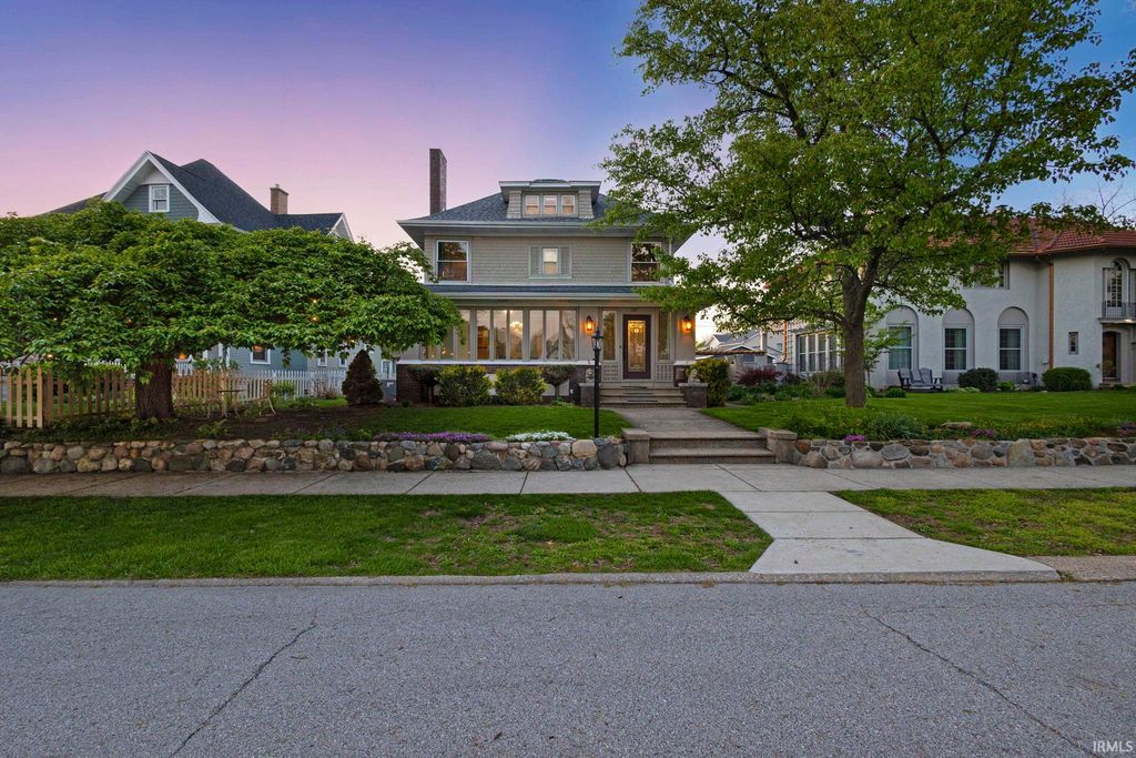 337 Edgewater Drive, Mishawaka, IN 46545