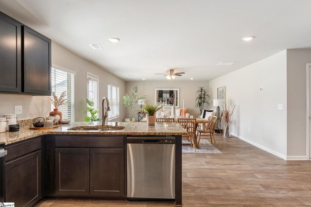 380 Alyssa Landing Drive, Fountain Inn, SC 29644