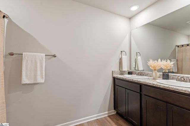 380 Alyssa Landing Drive, Fountain Inn, SC 29644