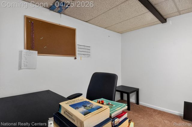 3124 Lindenwood Drive, Dearborn, MI 48120