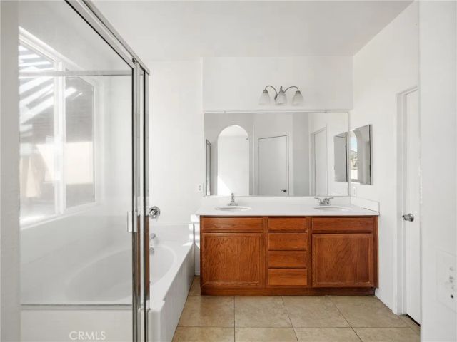 12357 Luna, Victorville, CA 92392