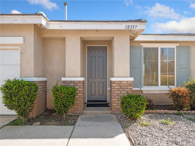 12357 Luna, Victorville, CA 92392