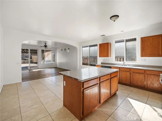 12357 Luna, Victorville, CA 92392