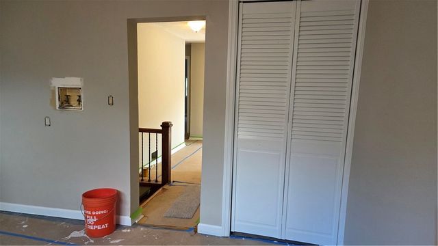 199 broadway avenue, Lower Burrell, PA 15068