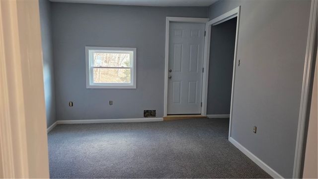 199 broadway avenue, Lower Burrell, PA 15068