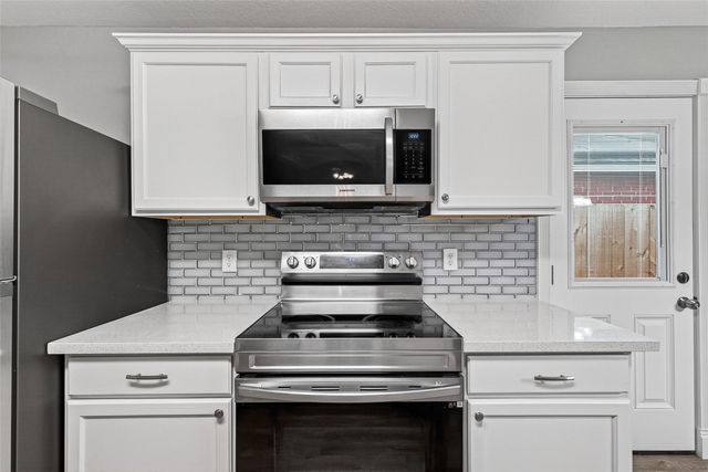 18906 Dennington Drive, Katy, TX 77449