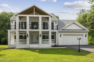 79 Glass Lake Road, Sand Lake, NY 12018