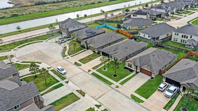 2442 Goddard Green Drive, Rosharon, TX 77583