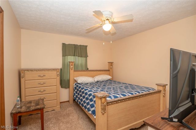 3070 Lancer Street NW, North Canton, OH 44720