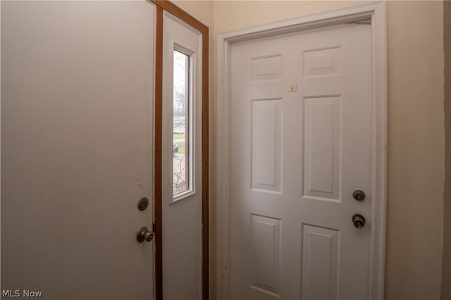 3070 Lancer Street NW, North Canton, OH 44720