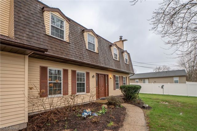 3070 Lancer Street NW, North Canton, OH 44720