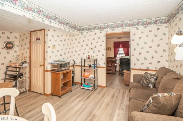 3070 Lancer Street NW, North Canton, OH 44720