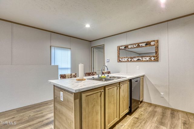 105 Bert Price Road, Rogersville, TN 37857