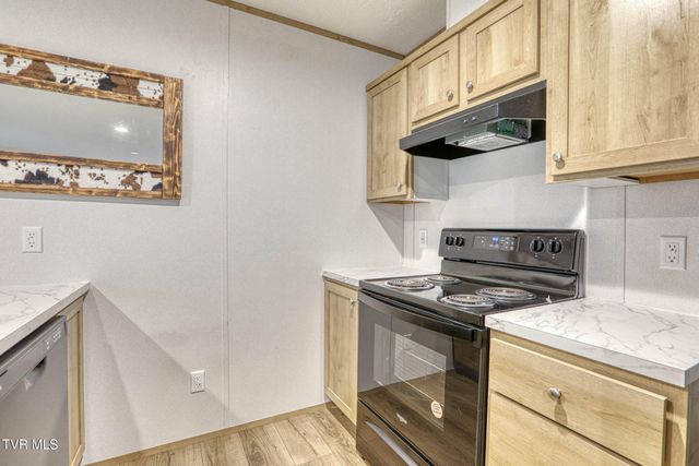 105 Bert Price Road, Rogersville, TN 37857