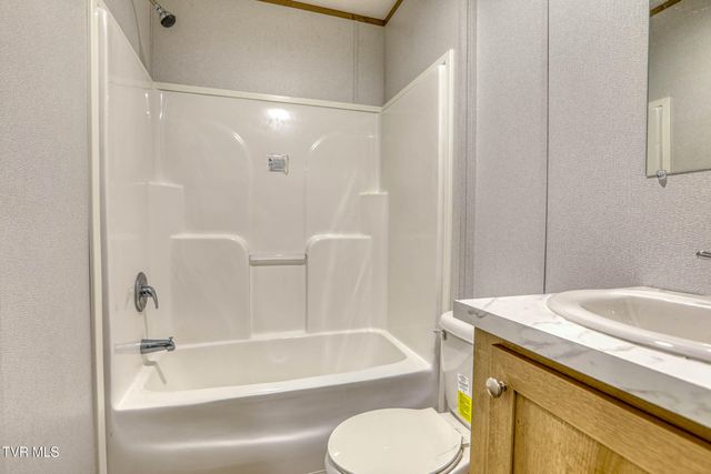 105 Bert Price Road, Rogersville, TN 37857