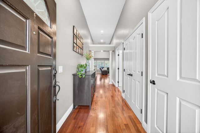 6814 Brisa Ln, Rancho Murieta, CA 95683