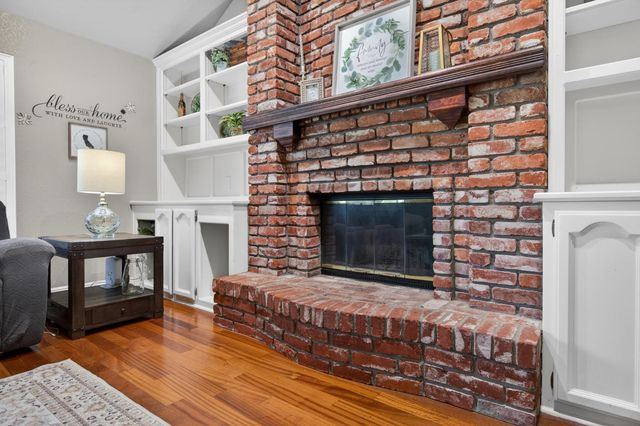 6814 Brisa Ln, Rancho Murieta, CA 95683