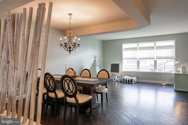 5 VISTA CIR, Lemoyne, PA 17043