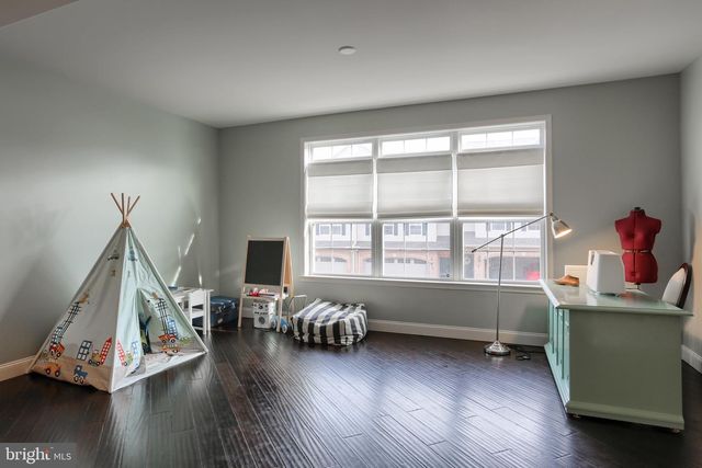 5 VISTA CIR, Lemoyne, PA 17043