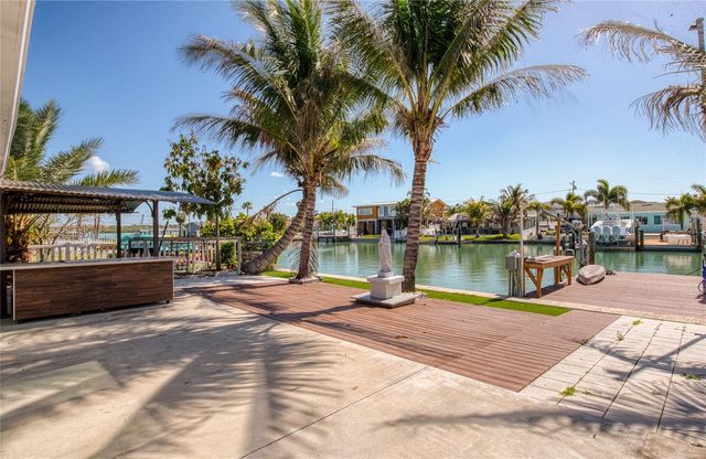 551 CRYSTAL DRIVE, Madeira Beach, FL 33708