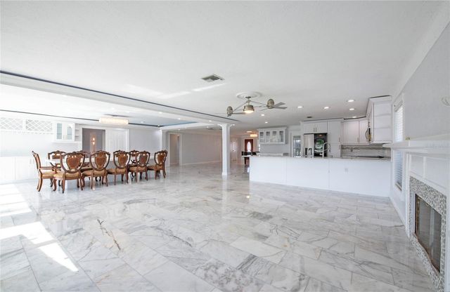 551 CRYSTAL DRIVE, Madeira Beach, FL 33708