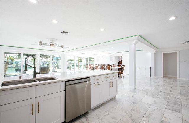 551 CRYSTAL DRIVE, Madeira Beach, FL 33708