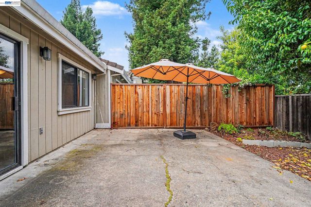13 Glen Valley Circle, Danville, CA 94526