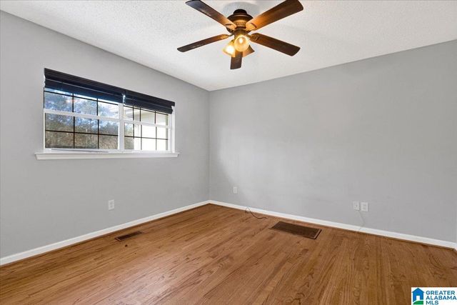 2220 HEADRICK ROAD, Bessemer, AL 35022