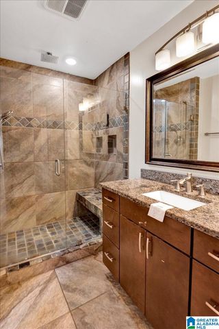 2220 HEADRICK ROAD, Bessemer, AL 35022