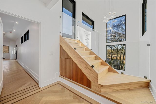 7 Riverview Terrace, Smithtown, NY 11787