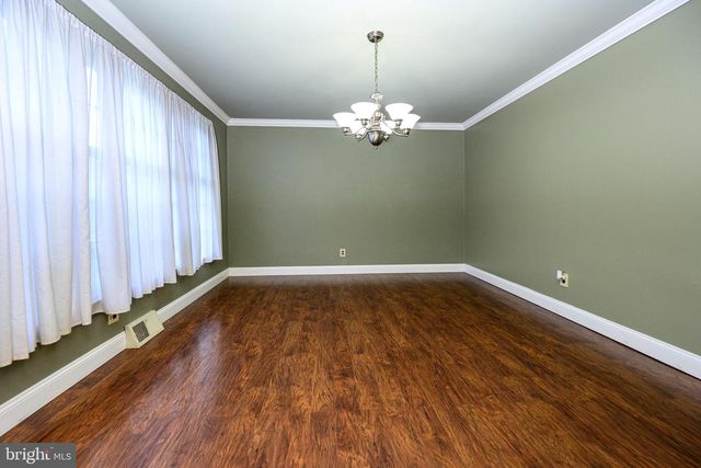 315 OXFORD RD, Plymouth Meeting, PA 19462