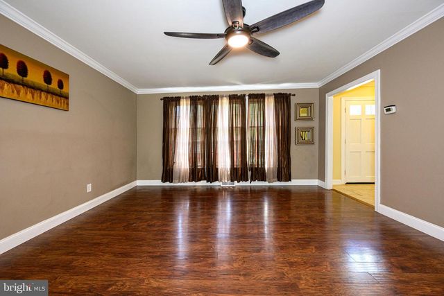 315 OXFORD RD, Plymouth Meeting, PA 19462