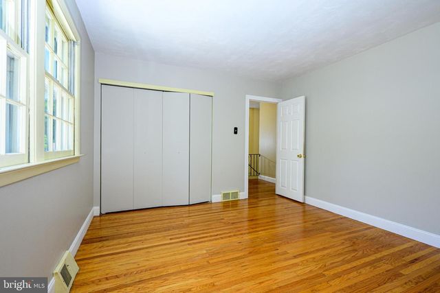 315 OXFORD RD, Plymouth Meeting, PA 19462