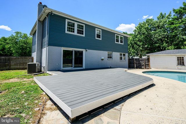 315 OXFORD RD, Plymouth Meeting, PA 19462