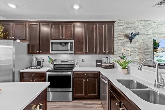 5524 YELLOWFIN COURT, New Port Richey, FL 34652