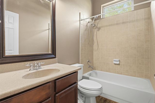 3602 River Bend Drive, Rosenberg, TX 77471