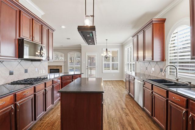 3602 River Bend Drive, Rosenberg, TX 77471