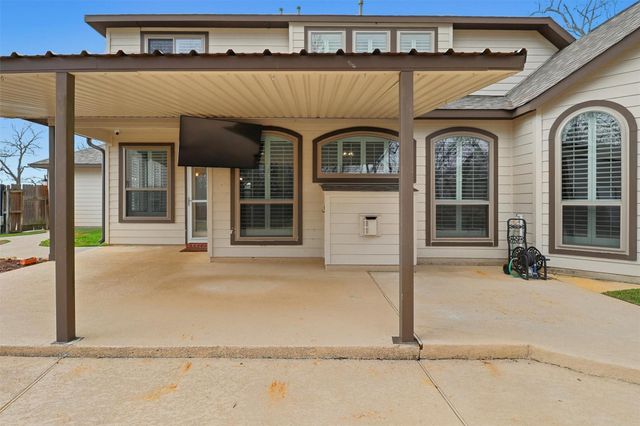 3602 River Bend Drive, Rosenberg, TX 77471