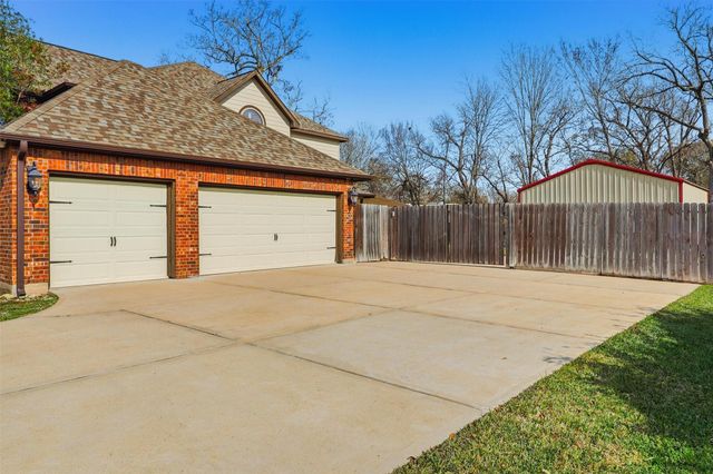 3602 River Bend Drive, Rosenberg, TX 77471