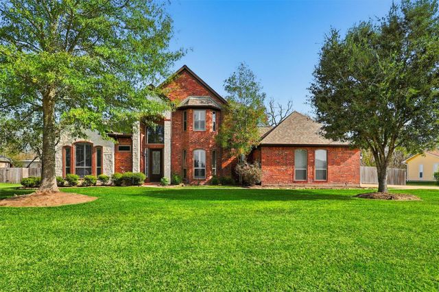 3602 River Bend Drive, Rosenberg, TX 77471