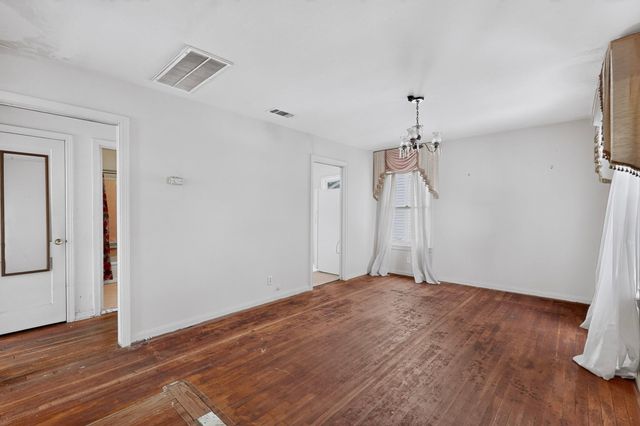4703 Leslie Ave, Austin, TX 78721