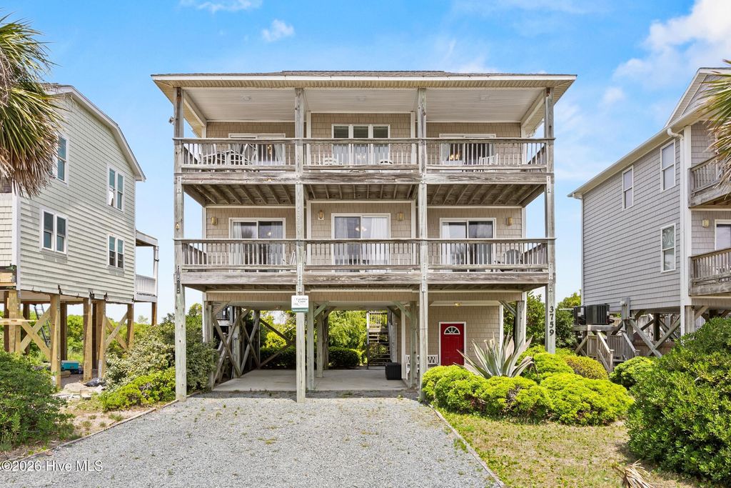 3759 Island Drive, N Topsail Beach, NC 28460