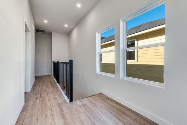 2416 Merlin Street, Dallas, TX 75215