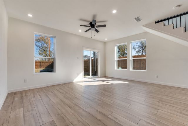 2416 Merlin Street, Dallas, TX 75215