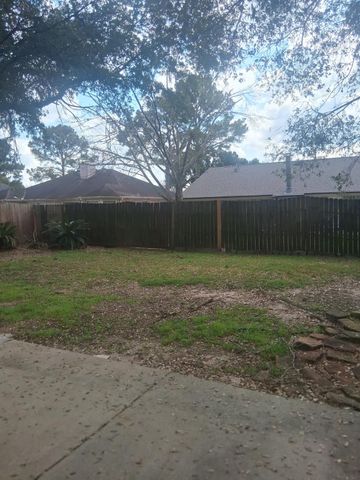 17911 Poppy Trails Lane, Houston, TX 77084