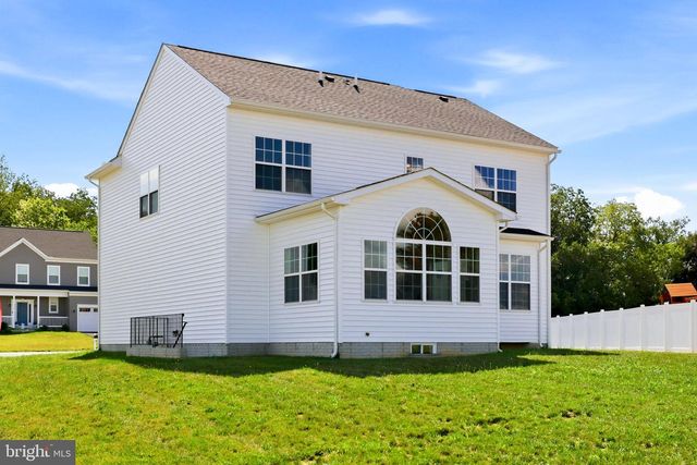 13810 PULASKI DR, Hagerstown, MD 21742