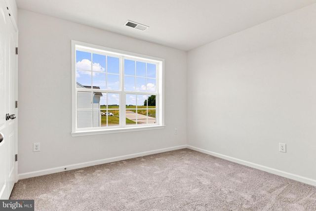 13810 PULASKI DR, Hagerstown, MD 21742