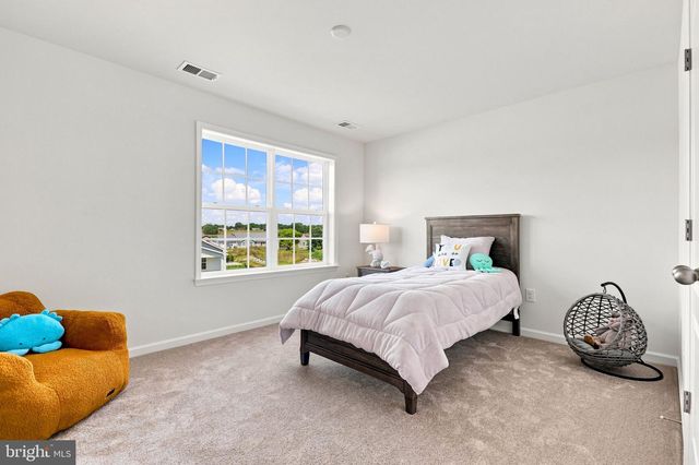 13810 PULASKI DR, Hagerstown, MD 21742