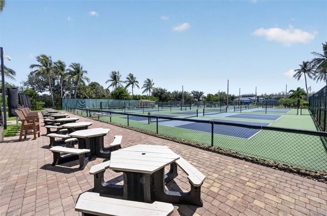 1610 ISLAMORADA BOULEVARD 61B, Punta Gorda, FL 33955